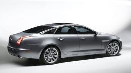 Jaguar XJ VII X351 Sedan SWB 3.0L V6D 600 275KM 202kW 2009-2015