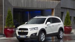 Chevrolet Captiva II SUV 2.2D 163KM 120kW 2011-2012