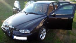 Alfa Romeo 156 I Sedan 2.5 i V6 24V Q-System 192KM 141kW 2001-2003