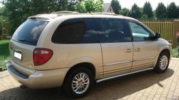 Chrysler Town & Country IV