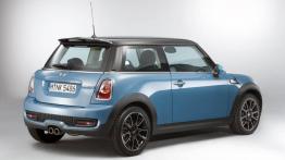 Mini Cooper Bayswater - bok - inne ujęcie