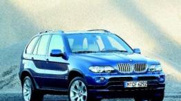 BMW X5 - widok z przodu