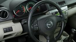 Mazda 2 2006 - kierownica