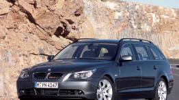 BMW Seria 5 E60 Touring 525 i 192KM 141kW 2003-2005