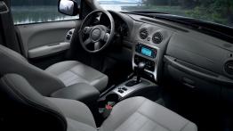 Jeep Liberty - pełny panel przedni