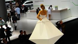 Frankfurt Motor Show 2011 na żywo - hostessy