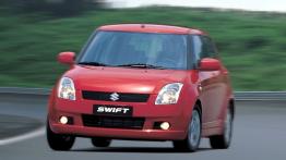 Suzuki Swift - widok z przodu