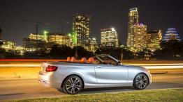 BMW 228i Cabrio (2015) - wersja amerykańska - prawy bok