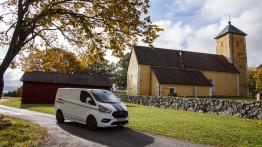 Nowy Ford Transit i Tourneo PHEV / MHEV – czy hybryda da Ci zarobić?