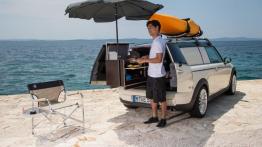 Mini Clubvan Camper (2013) - tył - bagażnik otwarty
