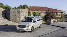 Mercedes Vito III Tourer Select 119 BlueTEC (2014) - widok z przodu