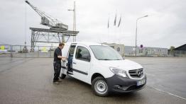 Mercedes Citan Furgon długi - prawy bok