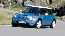 Mini Cooper S 2002 - widok z przodu