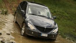 Ssangyong Actyon 2009 - widok z przodu