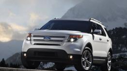 Ford Explorer 2011 - widok z przodu