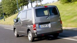 Nissan NV200 - widok z tyłu