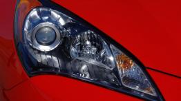 Hyundai Genesis Coupe - prawy przedni reflektor - wyłączony