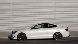 Mercedes C63 AMG Coupe 2012 - lewy bok