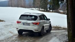 Infiniti QX60 – Europa już nie zdąży pokochać „amerykańskiego” premium