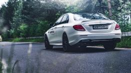 Mercedes-AMG E63 S 4MATIC+ - bestia, choć łagodna