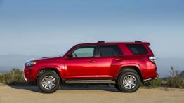 Toyota 4Runner V Facelifting (2014) - lewy bok