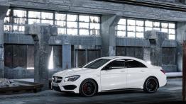 Mercedes CLA 45 AMG (2014) - lewy bok