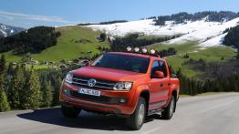 Volkswagen Amarok Canyon - widok z przodu