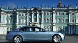 BMW serii 7 ActiveHybrid Facelifting - prawy bok