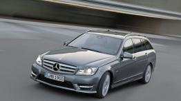 Mercedes Klasa C W204 Facelifting - widok z przodu