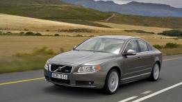 Volvo S80 - widok z przodu