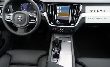 Volvo S60 III Sedan Facelifting 2.0 B5 250KM 2024 Plus Motyw: Dark, zdjęcie 16