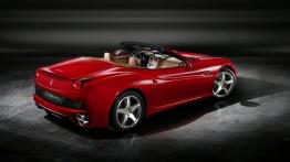 Ferrari California - prawy bok