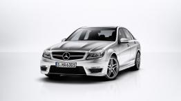 Mercedes C63 AMG 2012 sedan - przód - reflektory wyłączone