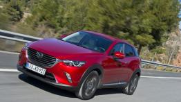 Mazda CX-3 SKYACTIV-G AWD (2015) - widok z przodu