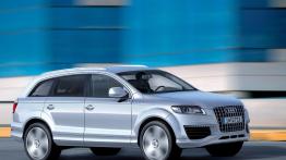 Audi Q7 V12 TDI - widok z przodu