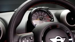 Mini Countryman John Cooper Works - obrotomierz