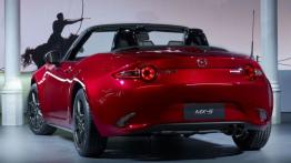 Mazda MX-5 IV (2015) - widok z tyłu