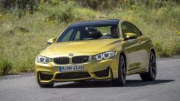 BMW M4 F82 Coupe (2014) - widok z przodu