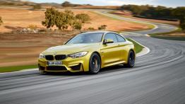 BMW M4 F82 Coupe (2014) - widok z przodu