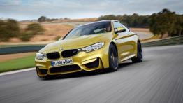 BMW M4 F82 Coupe (2014) - widok z przodu