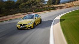 BMW M4 F82 Coupe (2014) - widok z przodu