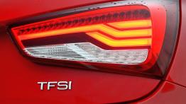 Audi A1 Sportback 1,4 TFSI S-Tronic S-Line - czerwony łobuz