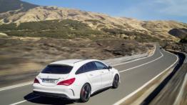 Mercedes-AMG CLA 45 Shooting Brake (X 117) - widok z tyłu