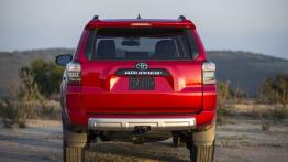 Toyota 4Runner V Facelifting (2014) - widok z tyłu