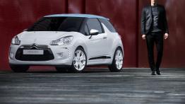 Citroen DS3 Hatchback 3D - widok z przodu