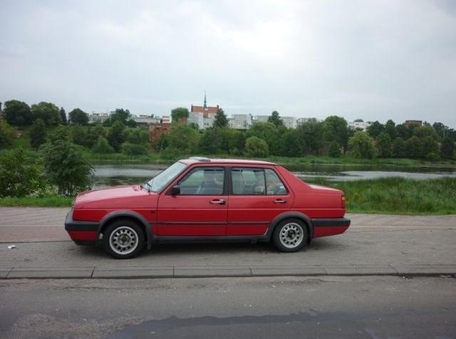 Volkswagen Jetta II 1.8 i 16V 129KM 95kW 1987-1992