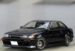 Toyota Corolla VI Coupe 1.3 i 82KM 60kW 1989-1992 - Oceń swoje auto