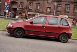 Fiat Punto I Hatchback 1.2 73KM 54kW 1993-1999 - Oceń swoje auto