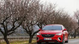 Opel Insignia GSi – co zmieniło się wraz z nazwą sportowej wersji?