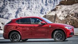 Alfa Romeo Stelvio Quadrifoglio (2018) - prawy bok